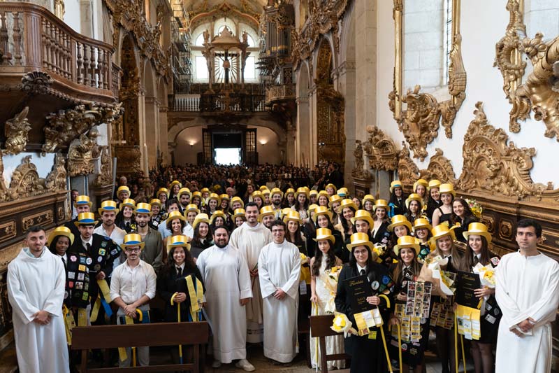 Emoção, Gratidão e Esperança marcam Missa de Finalistas do ISAVE no Mosteiro de Tibães